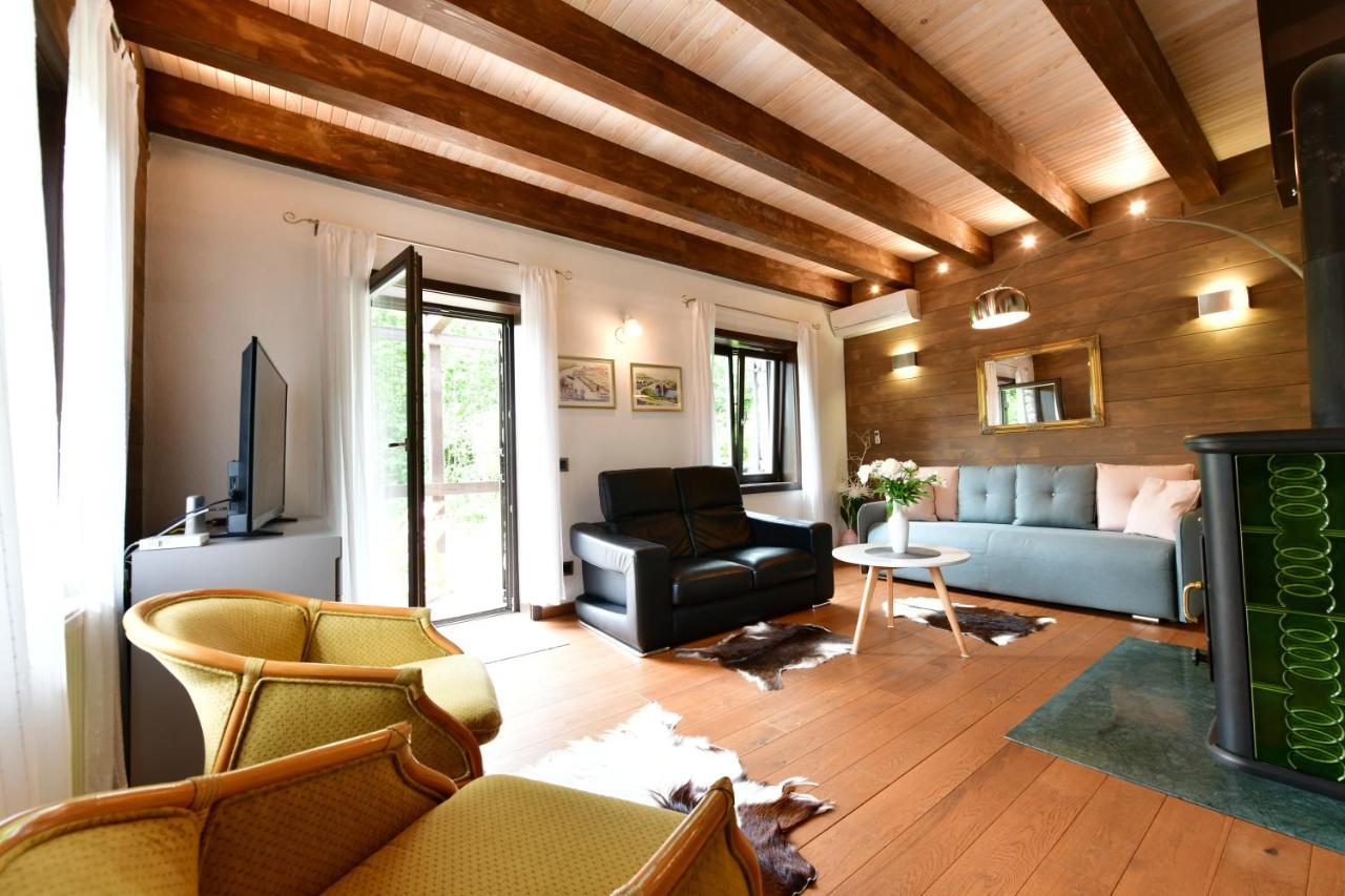 Villa Dobra พลิตวิชกา เยเซรา ภายนอก รูปภาพ